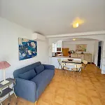 Lägenhet T2 Avec Terrasse, Piscine Et Jardin