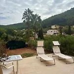 Lägenhet T2 Avec Terrasse, Piscine Et Jardin *