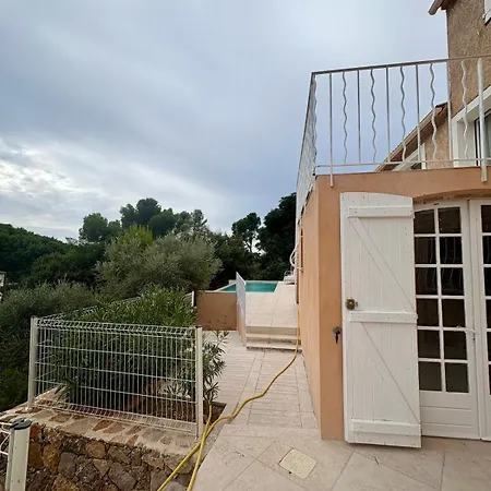 Lägenhet T2 Avec Terrasse, Piscine Et Jardin