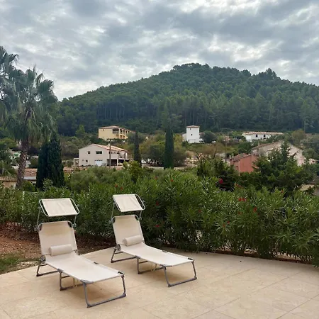 T2 Avec Terrasse, Piscine Et Jardin