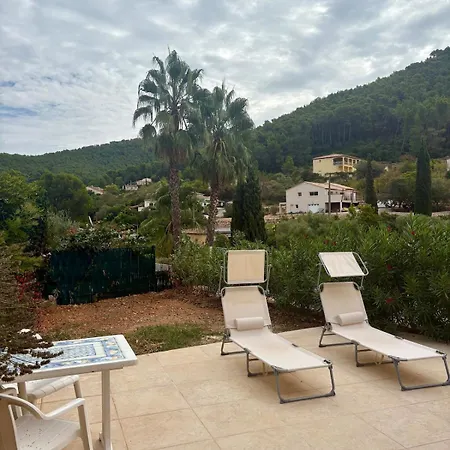 アパート T2 Avec Terrasse, Piscine Et Jardin *